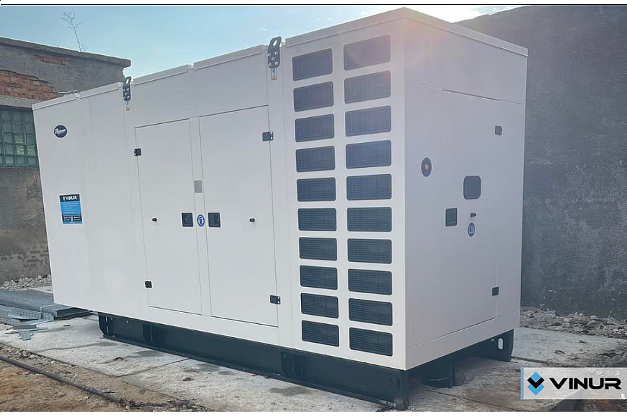 Дизельные генераторы Malcomson ML660-B3 та ML725-B3 мощностью 528 и 580 кВт