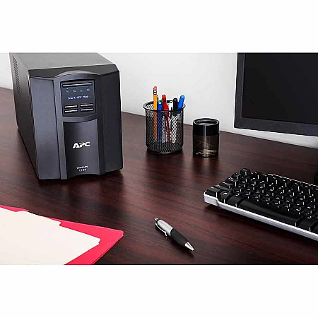 Джерело безперебійного живлення APC Smart-UPS 1500VA 1000W LCD USB SmartConnect 8xC13 - фото 3