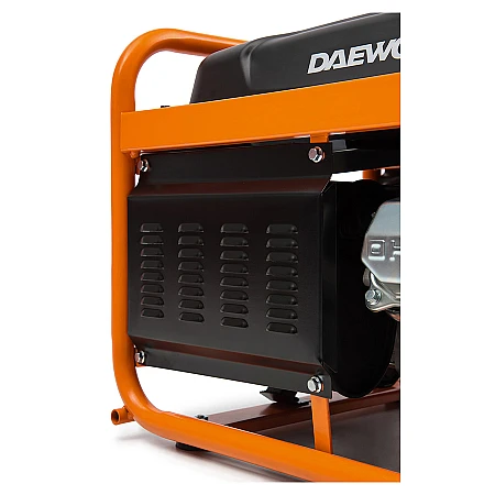 Бензиновый генератор Daewoo GDA 3800E - фото 6