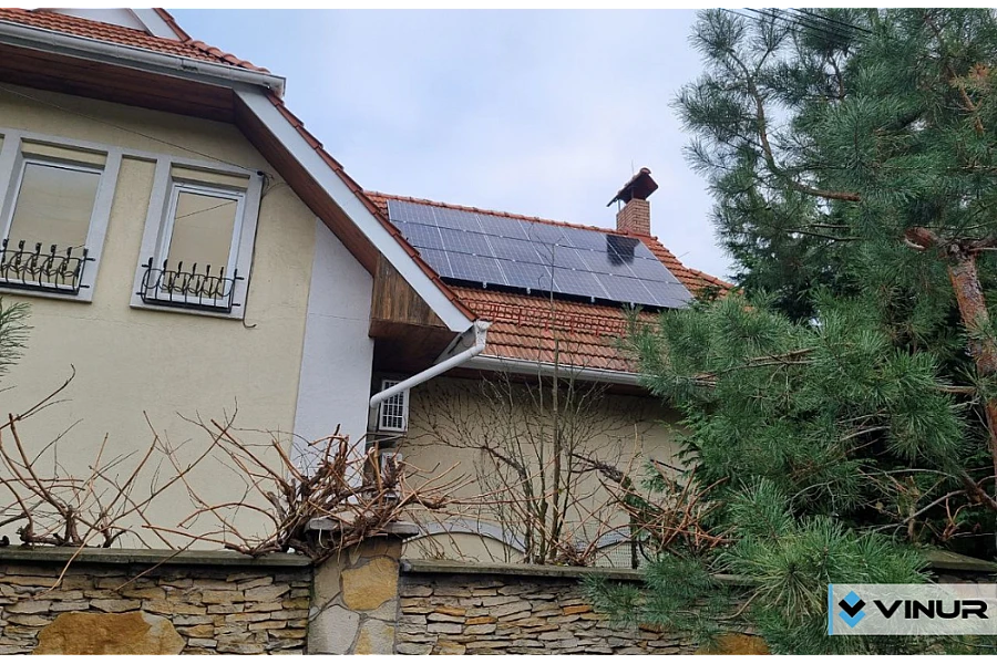 Реалізований проєкт: сонячна електростанція з інтеграцією дизельного генератора для приватного будинку