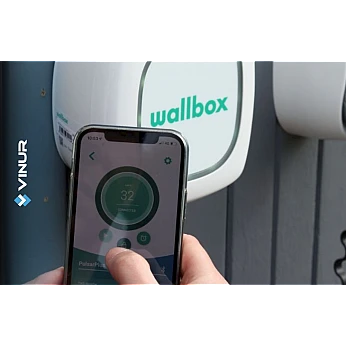 Розумні зарядні станції (Smart Wallbox): навіщо потрібен Wi-Fi і керування зі смартфона